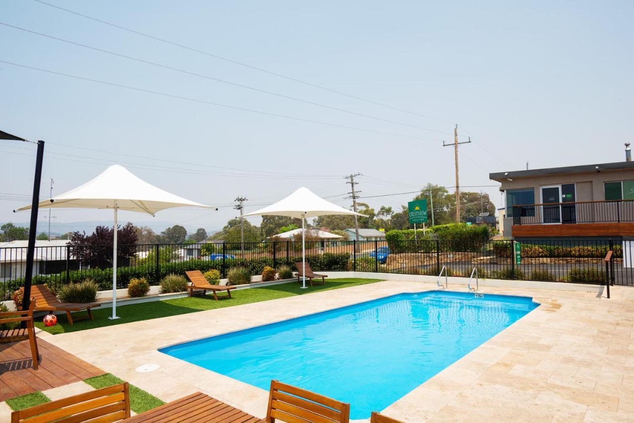 Crestview Tourist Park Hotel Кеанбеан Екстериор снимка